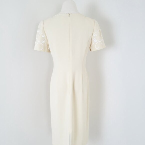 80s Pastel Yellow Mini Dress Embroidered Short Sleeve Scoop Neckline Fitted - Picture 4 of 14